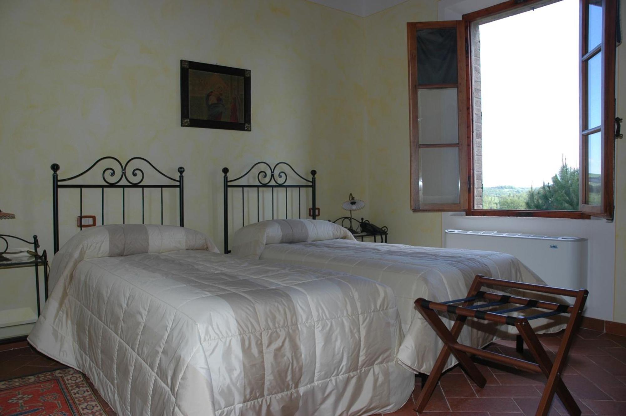 Piccolo Hotel San Valentino Cristena Bagian luar foto