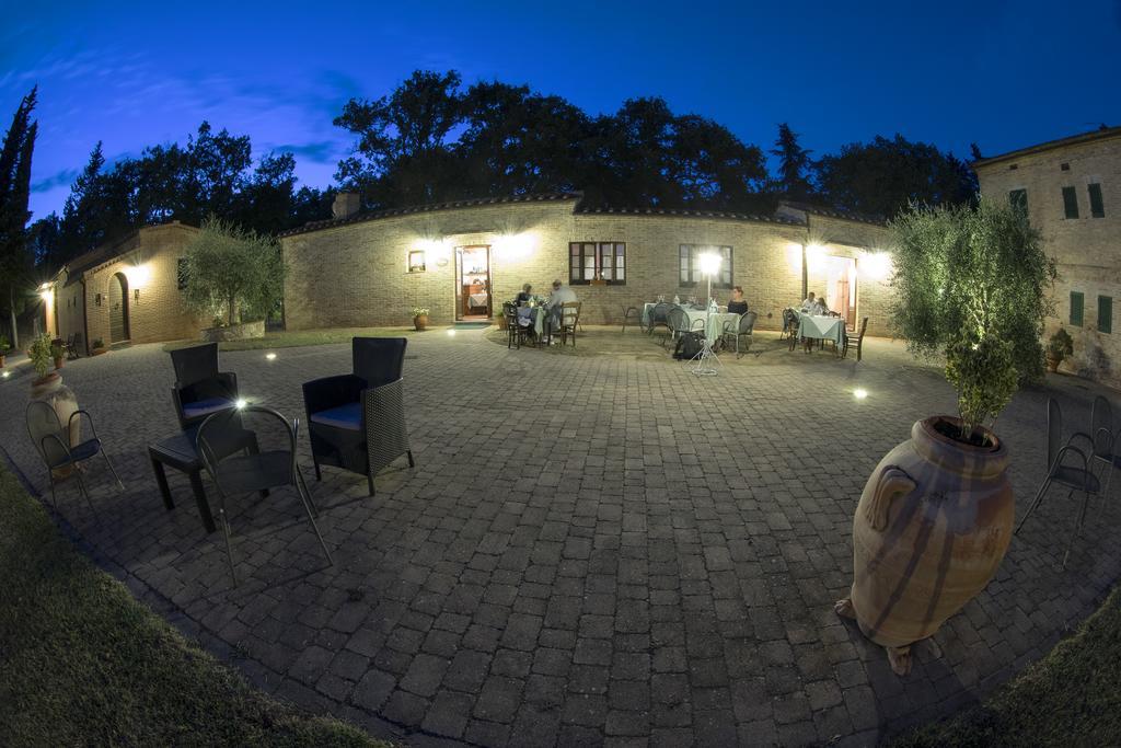 Piccolo Hotel San Valentino Cristena Bagian luar foto